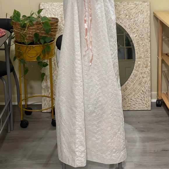 70s Vintage Boho Eyelet White Maxi by Roberta California. Size 3/4. - Picture 2 of 7